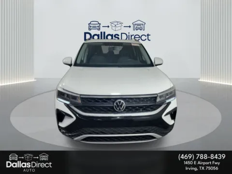 Another view of 2022 Volkswagen Taos SE for sale in Irving, TX at Dallas Direct Auto