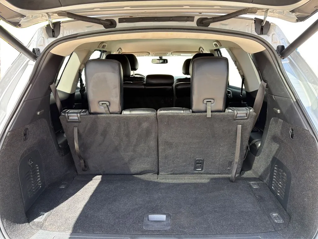 2020 Nissan Pathfinder SL - Photo 13