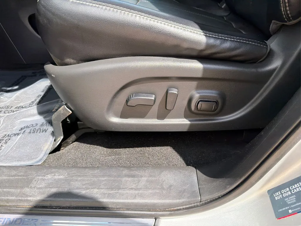 2020 Nissan Pathfinder SL - Photo 17