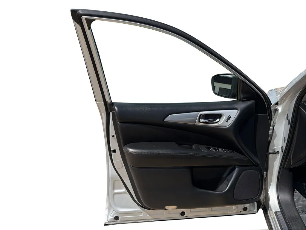2020 Nissan Pathfinder SL - Photo 18