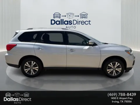 More photos of 2020 Nissan Pathfinder SL at Dallas Direct Auto, TX