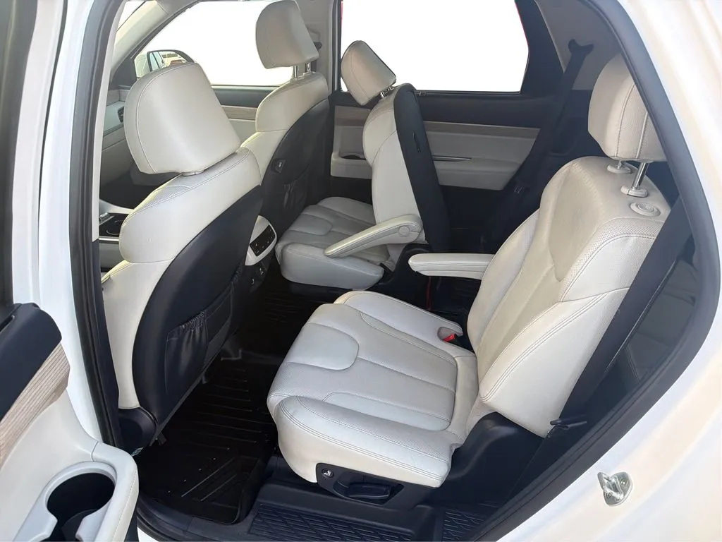 2020 Hyundai Palisade SEL - Photo 11