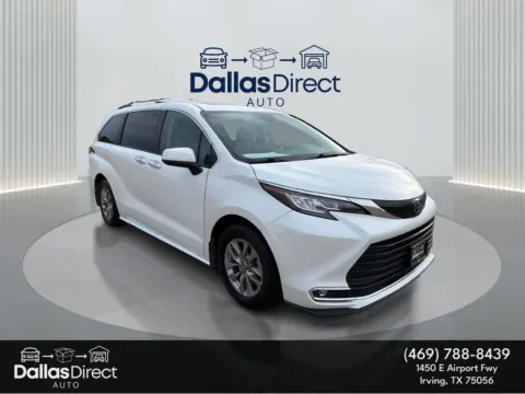 Photos of 2022 Toyota Sienna XLE for sale in Irving, TX at Dallas Direct Auto
