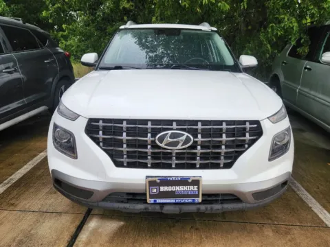 Photos of 2024 Hyundai Venue SEL for sale in Irving, TX at Dallas Direct Auto
