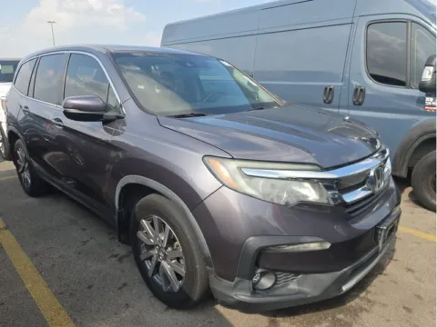 Photos of 2019 Honda Pilot EX-L for sale in Irving, TX at Dallas Direct Auto
