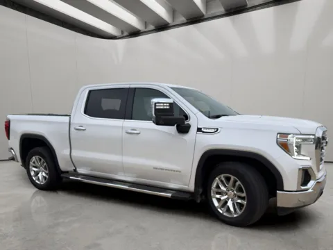 More photos of 2021 GMC Sierra SLT at Dallas Direct Auto, TX