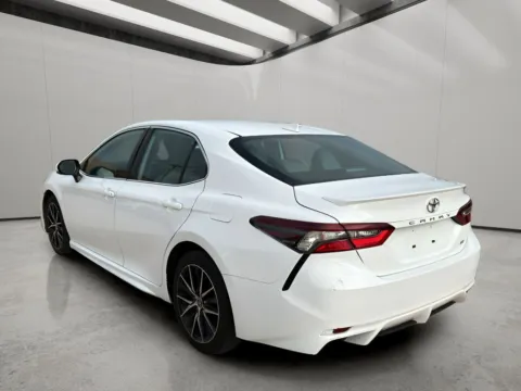 Photos of 2022 Toyota Camry SE for sale in Irving, TX at Dallas Direct Auto