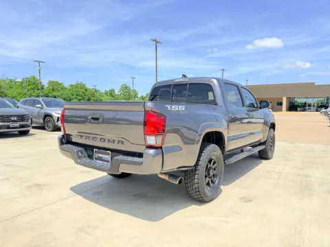More photos of 2022 Toyota Tacoma SR at Dallas Direct Auto, TX