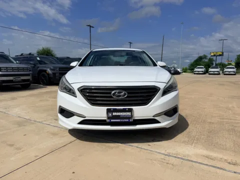 Photos of 2017 Hyundai Sonata 2.4L for sale in Irving, TX at Dallas Direct Auto