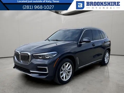 Gray 2022 BMW X5 xDrive40i for sale in Irving, TX