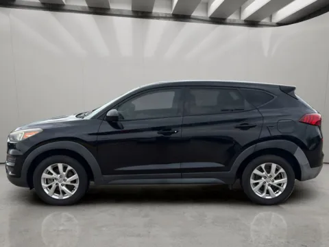 Photos of 2019 Hyundai Tucson SE for sale in Irving, TX at Dallas Direct Auto