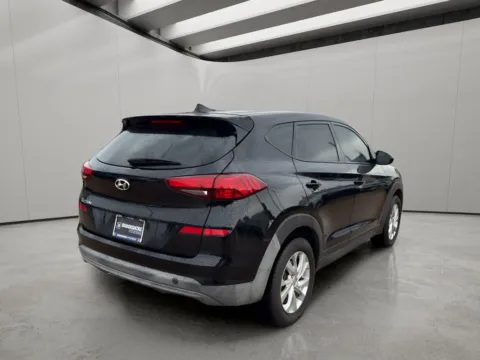 More photos of 2019 Hyundai Tucson SE at Dallas Direct Auto, TX