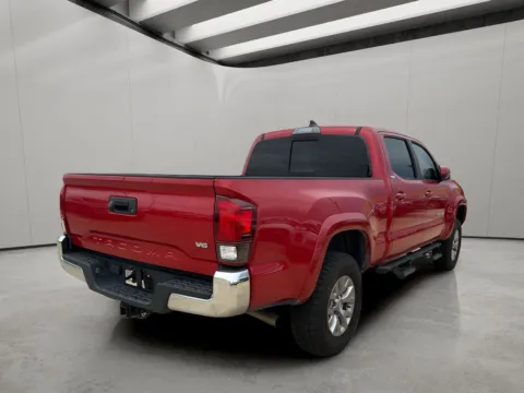 More photos of 2019 Toyota Tacoma SR5 at Dallas Direct Auto, TX