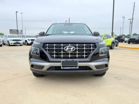 Photos of 2023 Hyundai Venue SEL for sale in Irving, TX at Dallas Direct Auto