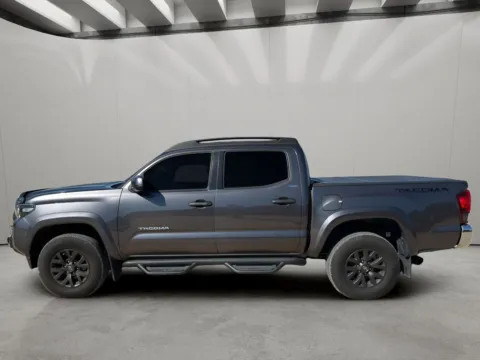 Photos of 2021 Toyota Tacoma SR5 for sale in Irving, TX at Dallas Direct Auto
