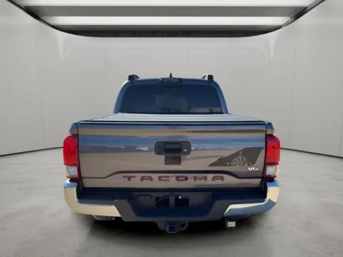 More photos of 2021 Toyota Tacoma SR5 at Dallas Direct Auto, TX