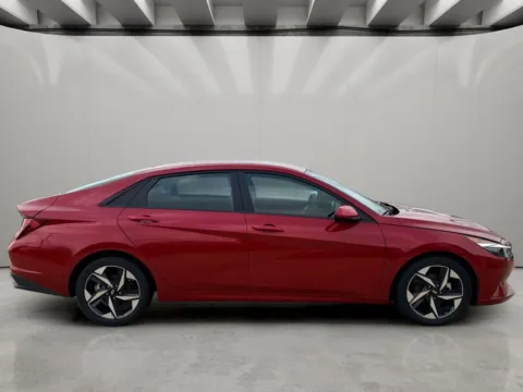 More photos of 2023 Hyundai Elantra SEL at Dallas Direct Auto, TX