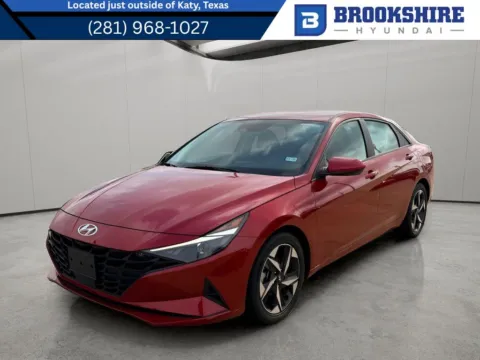 Red 2023 Hyundai Elantra SEL for sale in Irving, TX