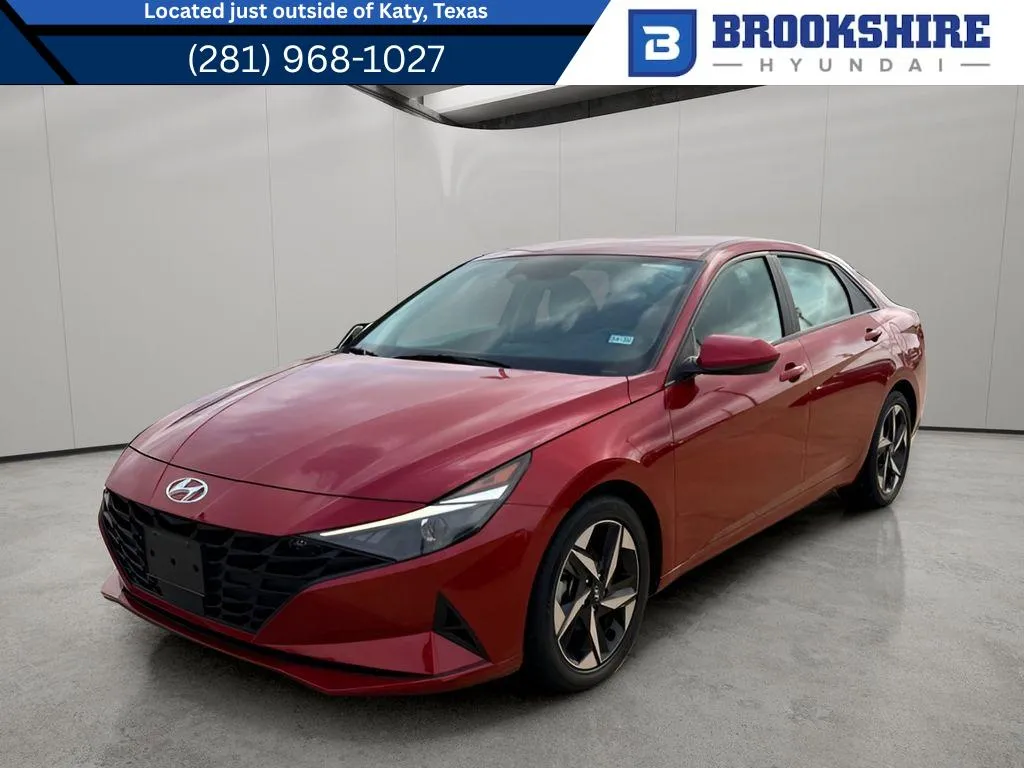 Red 2023 Hyundai Elantra SEL for sale in Irving, TX