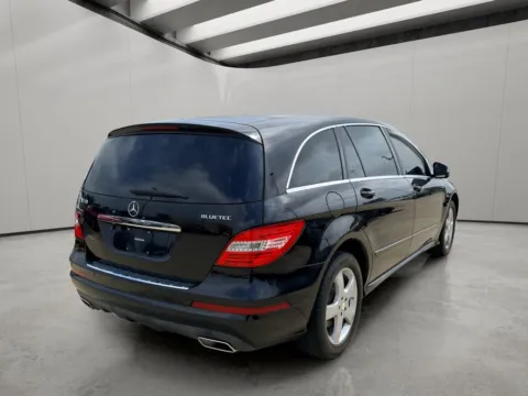 More photos of 2012 Mercedes-Benz R-Class R350 BlueTEC at Dallas Direct Auto, TX
