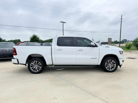 More photos of 2021 Ram 1500 Laramie at Dallas Direct Auto, TX