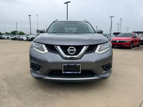 Photos of 2016 Nissan Rogue SV for sale in Irving, TX at Dallas Direct Auto