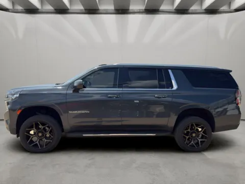 Photos of 2022 Chevrolet Suburban LT for sale in Irving, TX at Dallas Direct Auto