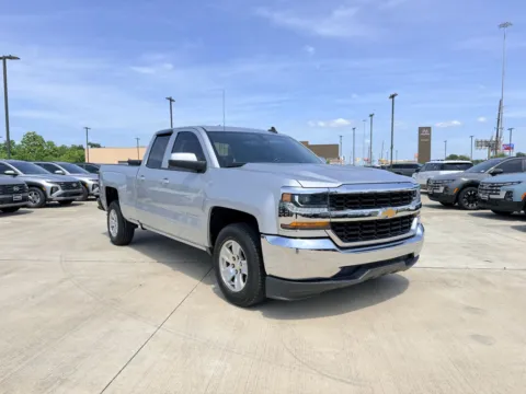 Another view of 2019 Chevrolet Silverado LD LT for sale in Irving, TX at Dallas Direct Auto