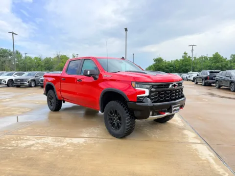 Another view of 2022 Chevrolet Silverado ZR2 for sale in Irving, TX at Dallas Direct Auto