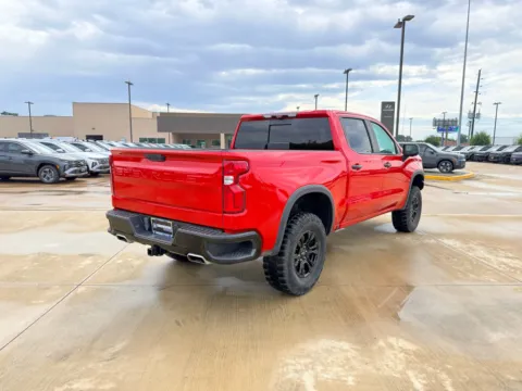 More photos of 2022 Chevrolet Silverado ZR2 at Dallas Direct Auto, TX