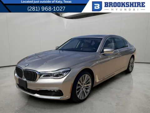 Silver 2018 BMW 7 series 750i for sale in Irving, TX