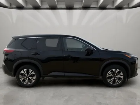 More photos of 2023 Nissan Rogue SV at Dallas Direct Auto, TX