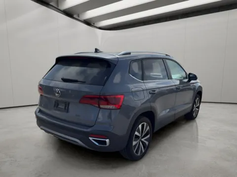 More photos of 2023 Volkswagen Taos SE at Dallas Direct Auto, TX