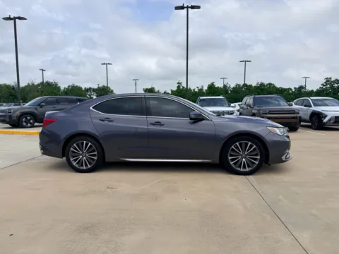 More photos of 2018 Acura TLX w/Advance Pkg at Dallas Direct Auto, TX