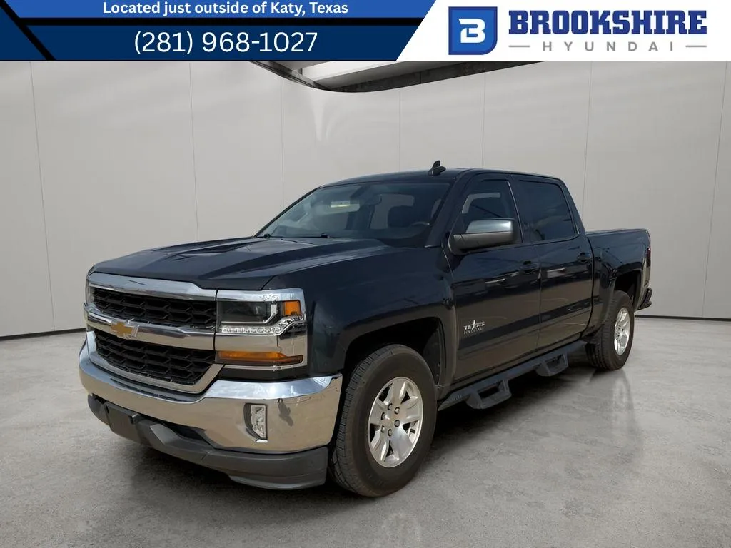 Gray 2018 Chevrolet Silverado LT for sale in Irving, TX