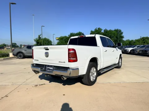 More photos of 2022 Ram 1500 Laramie at Dallas Direct Auto, TX