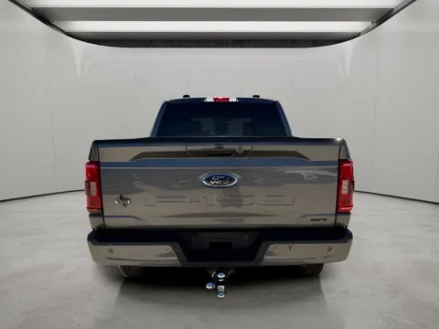 More photos of 2022 Ford F-150 XLT at Dallas Direct Auto, TX