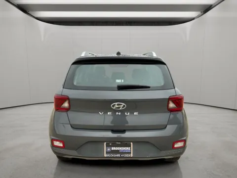 More photos of 2025 Hyundai Venue Limited at Dallas Direct Auto, TX