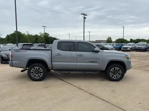 More photos of 2021 Toyota Tacoma TRD Sport at Dallas Direct Auto, TX
