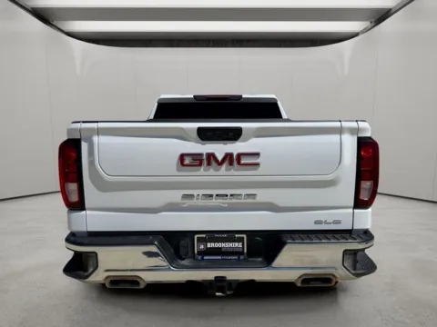 More photos of 2024 GMC Sierra SLE at Dallas Direct Auto, TX
