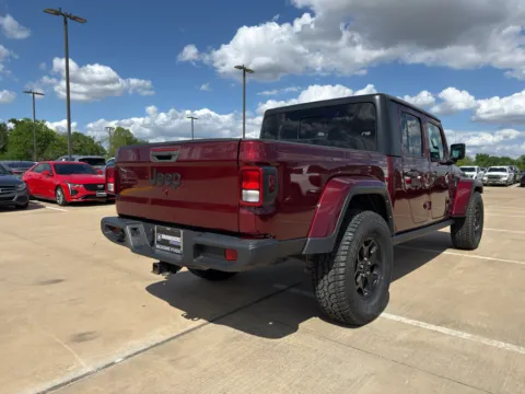 More photos of 2022 Jeep Gladiator Willys at Dallas Direct Auto, TX