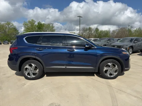 More photos of 2023 Hyundai Santa Fe SEL at Dallas Direct Auto, TX
