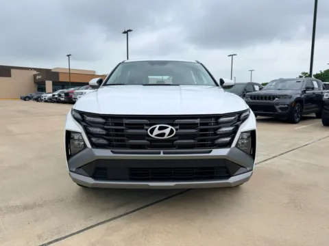 Photos of 2025 Hyundai Tucson SE for sale in Irving, TX at Dallas Direct Auto