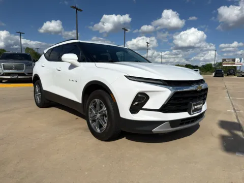 Another view of 2023 Chevrolet Blazer LT for sale in Irving, TX at Dallas Direct Auto