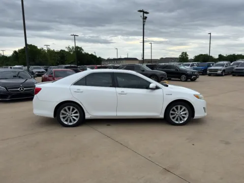 More photos of 2012 Toyota Camry XLE at Dallas Direct Auto, TX