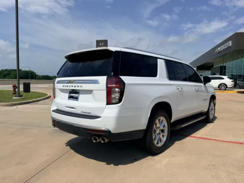 More photos of 2022 Chevrolet Suburban Premier at Dallas Direct Auto, TX