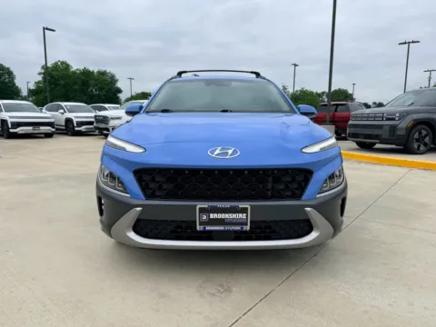 Photos of 2022 Hyundai Kona Limited for sale in Irving, TX at Dallas Direct Auto