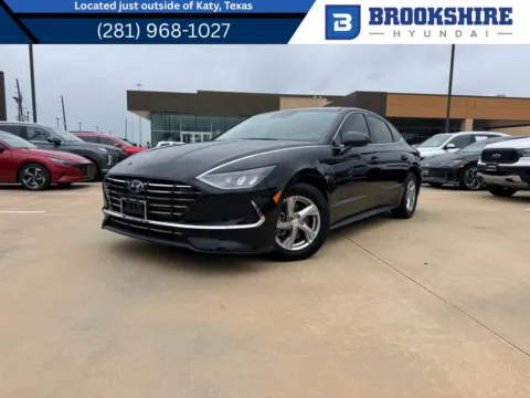 Black 2022 Hyundai Sonata SE for sale in Irving, TX