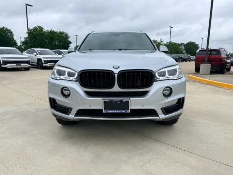 Another view of 2018 BMW X5 sDrive35i for sale in Irving, TX at Dallas Direct Auto