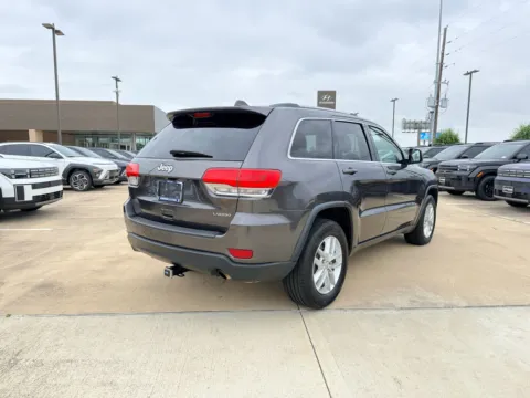 More photos of 2017 Jeep Grand Cherokee Laredo at Dallas Direct Auto, TX